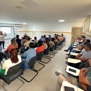SEMEQ promove formação para elevar resultados do SABE/SAEB em Queimadas